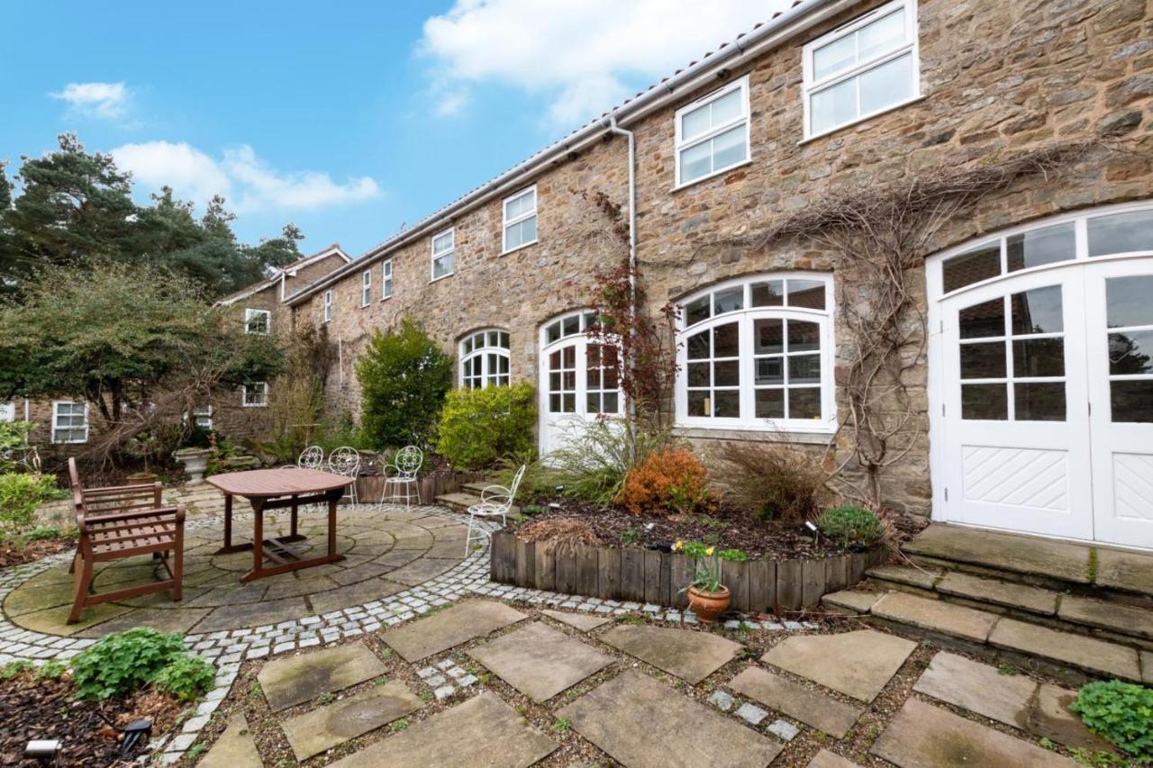 Middlehead Cottages Pickering Buitenkant foto